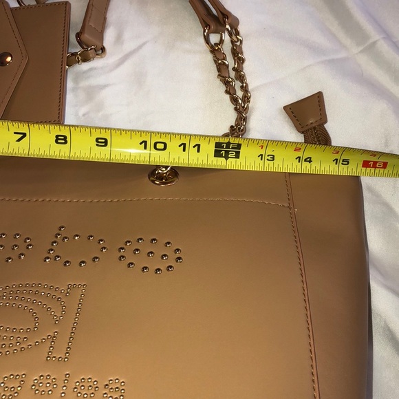 New Glamorous Bebe Handbag - Picture 5 of 7